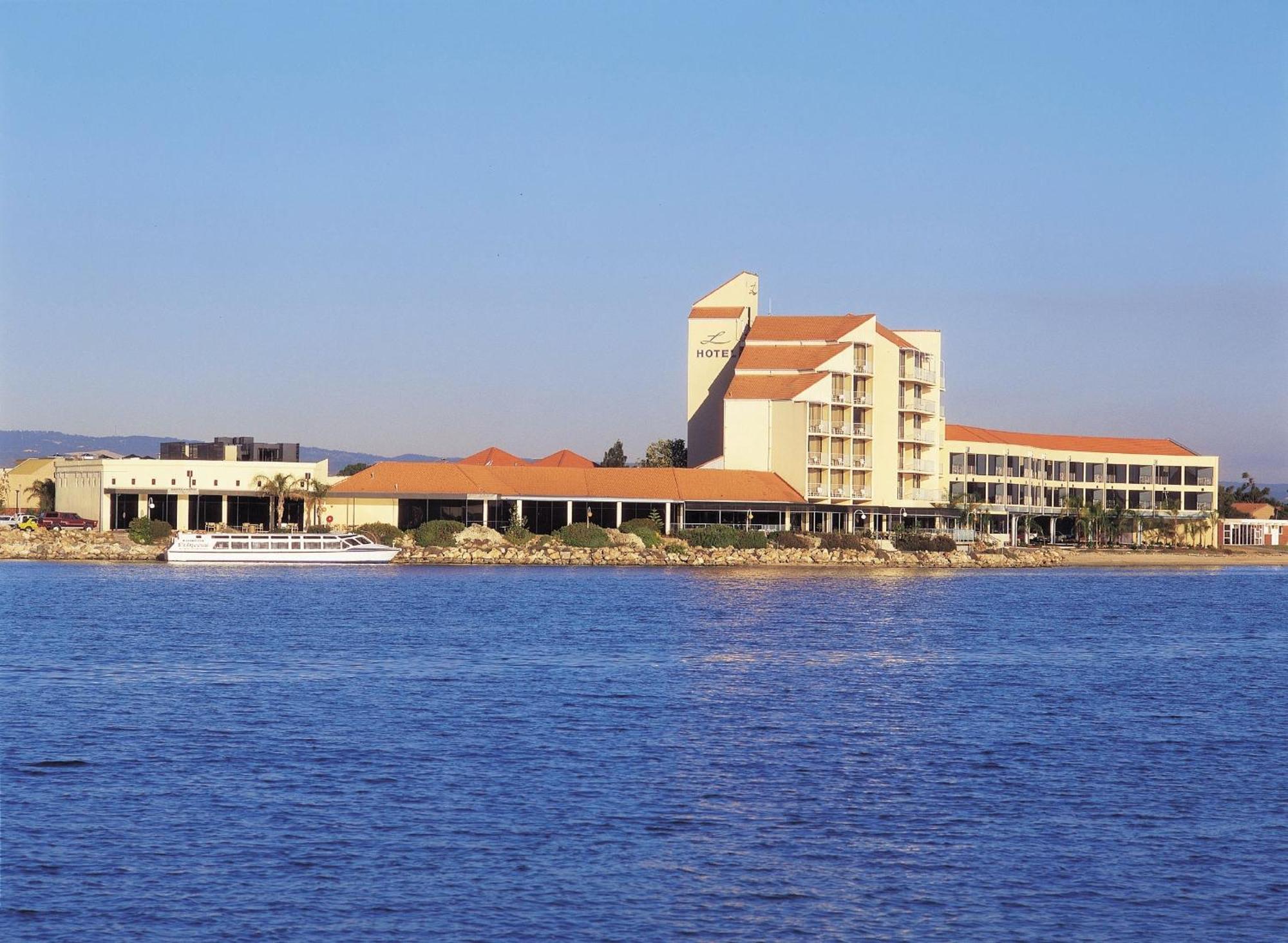 Lakes Hotel Аделаида Экстерьер фото